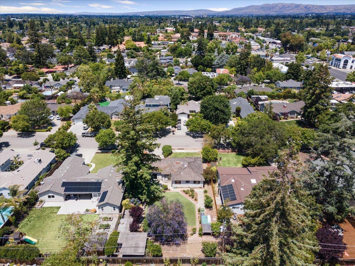 80 El Caminito Avenue