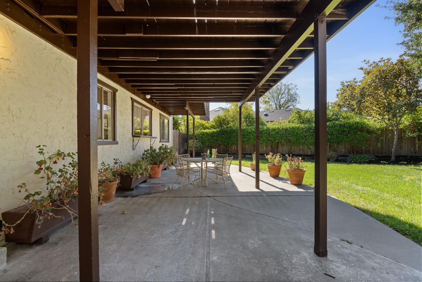 6443 Arlington Drive