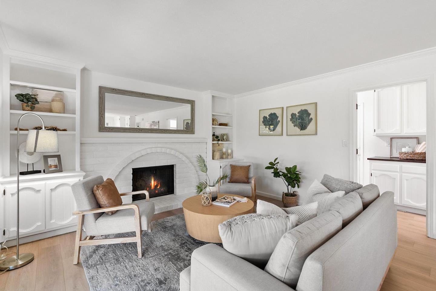 6443 Arlington Drive