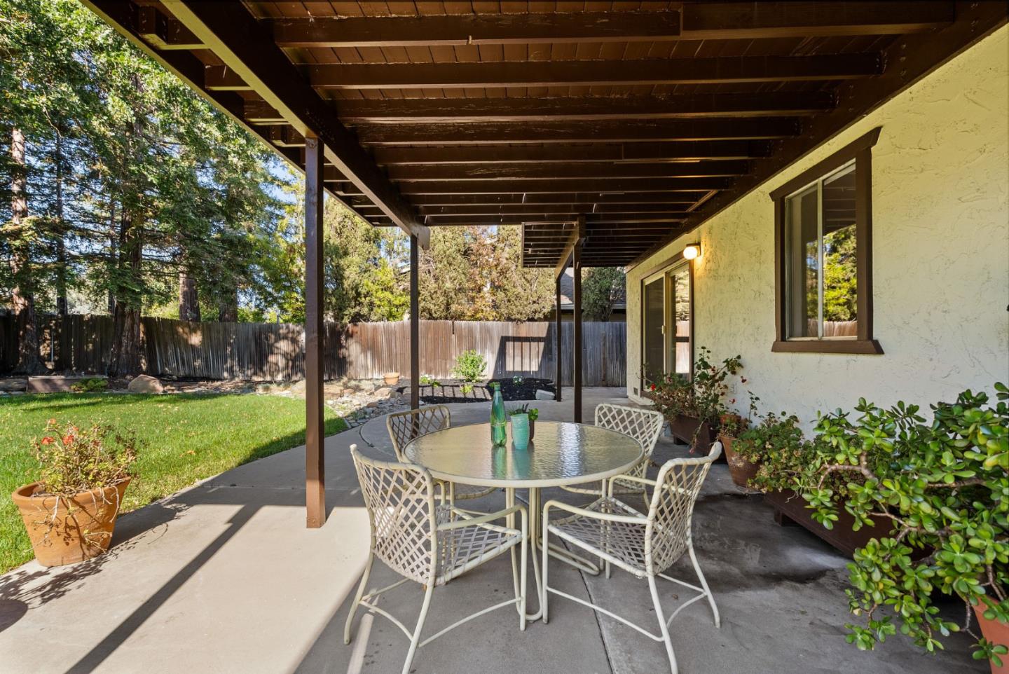 6443 Arlington Drive