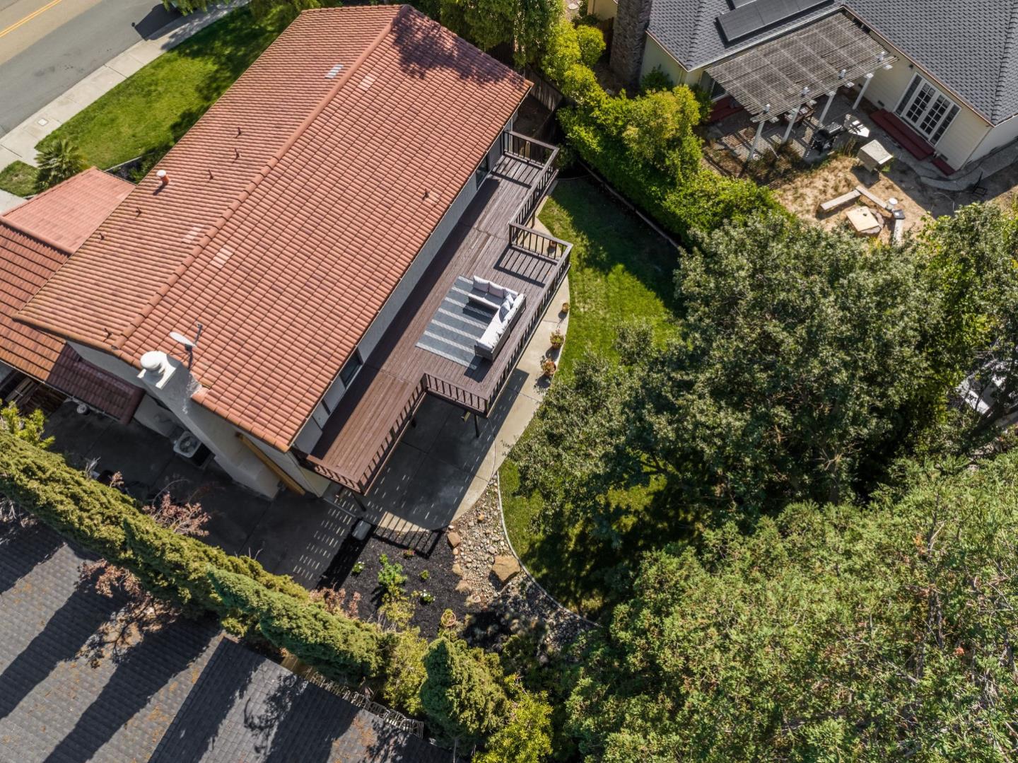 6443 Arlington Drive