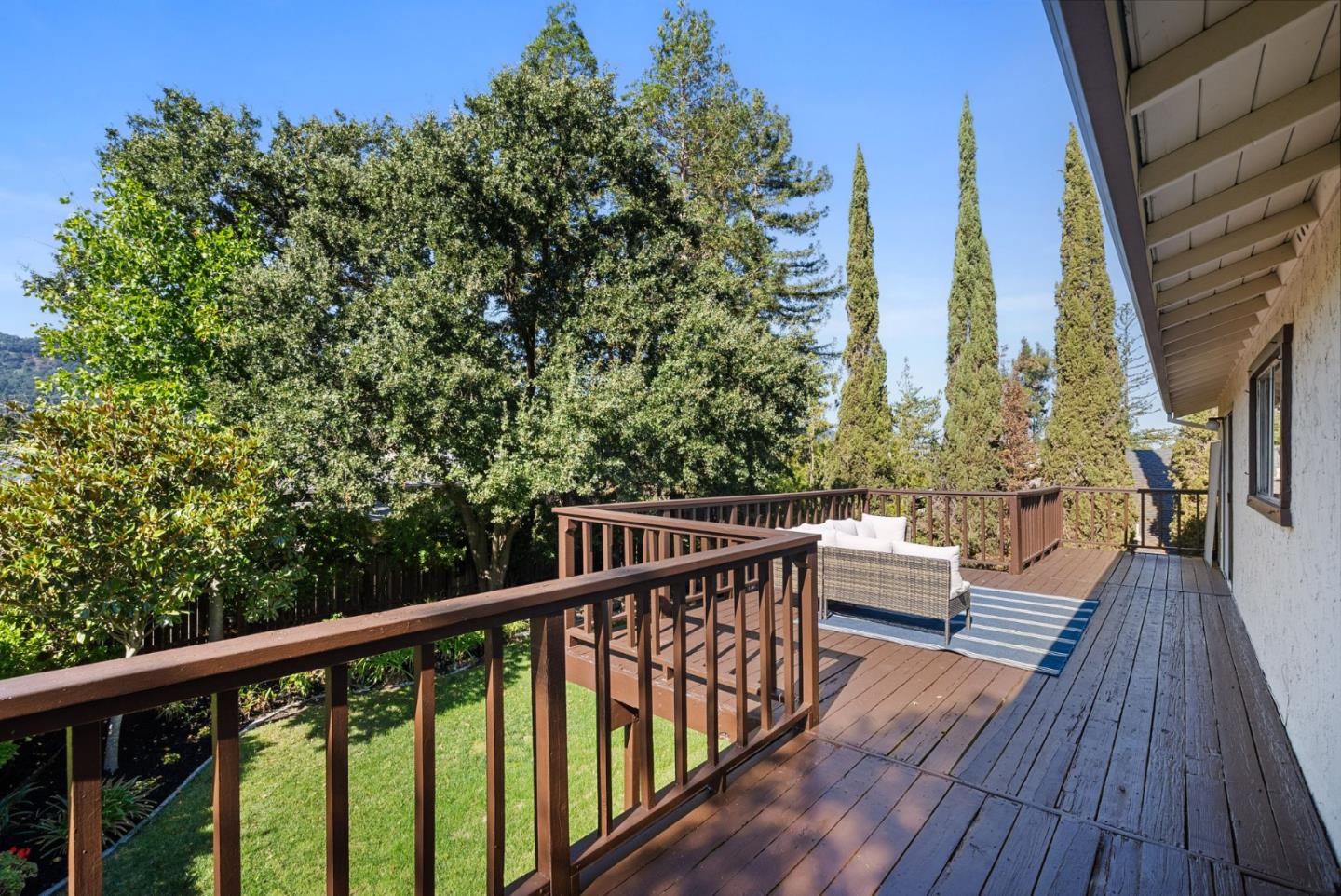 6443 Arlington Drive