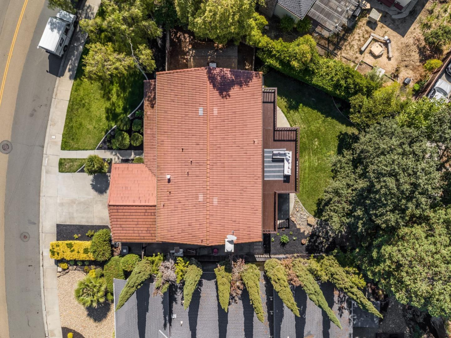 6443 Arlington Drive