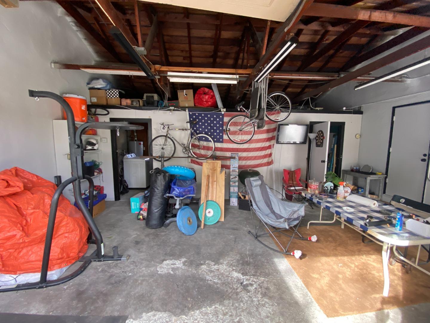 425 N 7th St