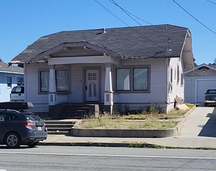 612 SEABRIGHT