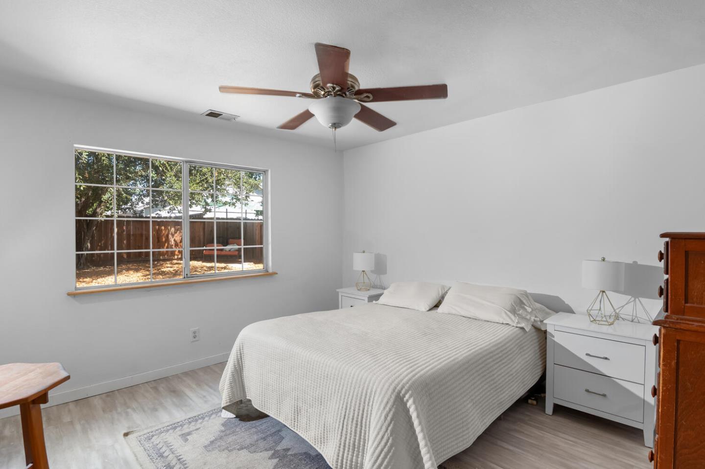 379 Calle Caballeria