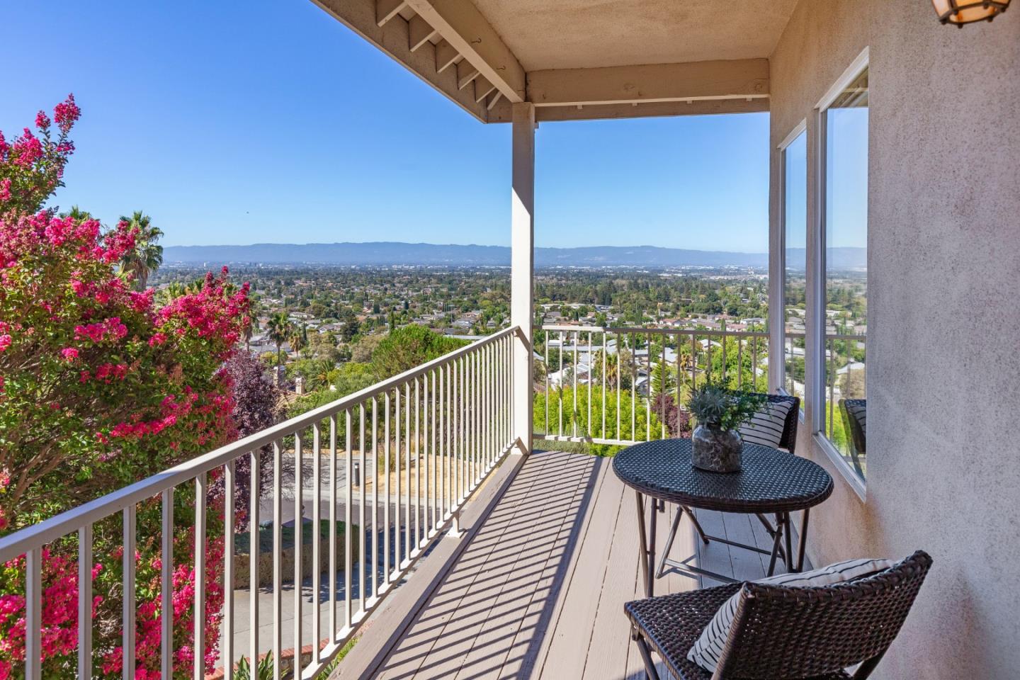 3502 Ambra Way