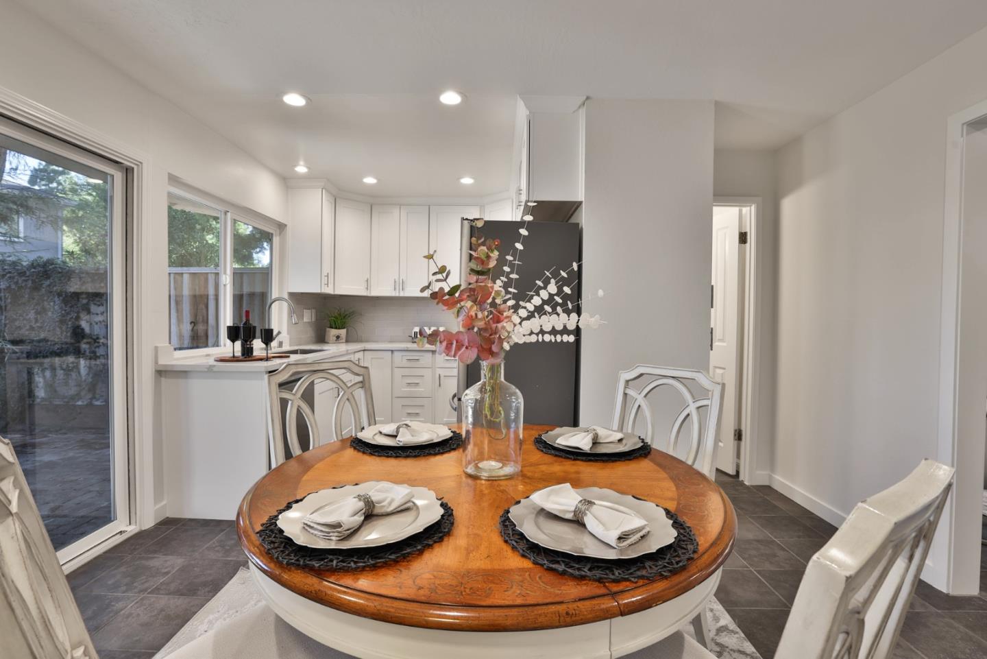 1528 Pine Glen Court