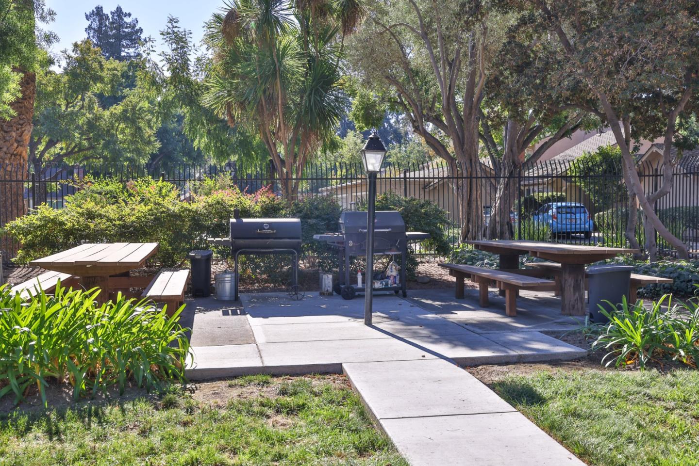 1528 Pine Glen Court