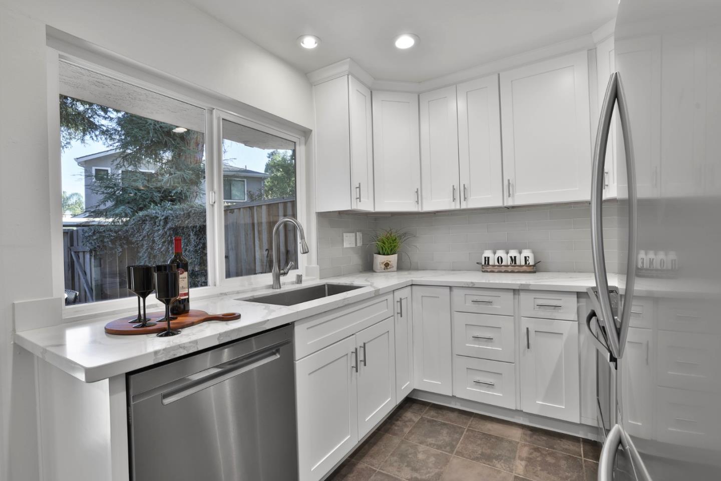 1528 Pine Glen Court
