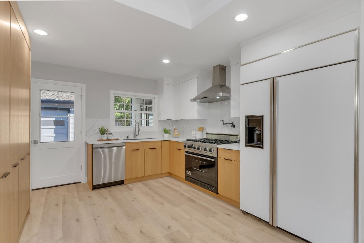 1158 Fremont Street