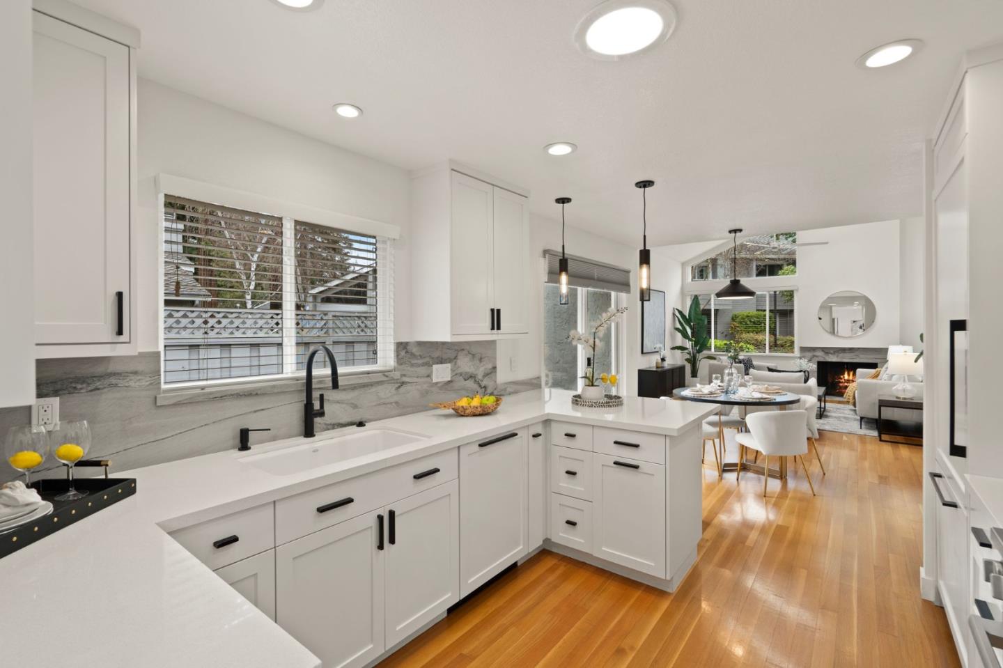 1093 Cumberland Place