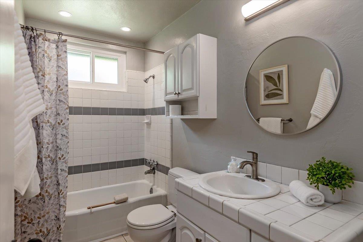 21525 Madrone Drive