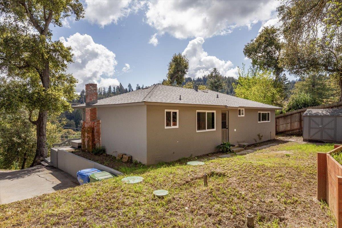 21525 Madrone Drive