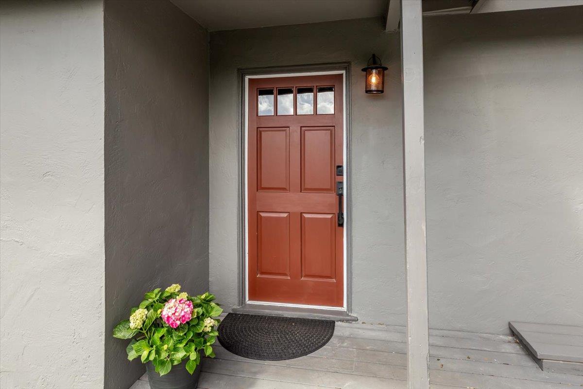 21525 Madrone Drive