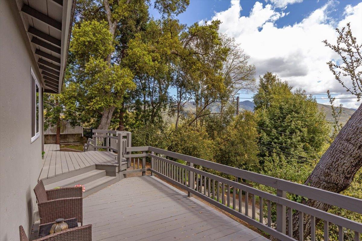 21525 Madrone Drive