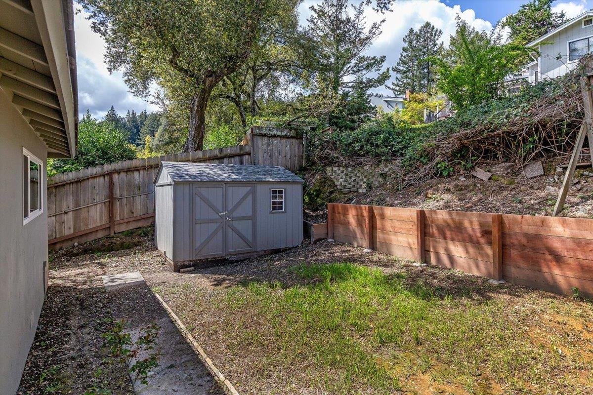 21525 Madrone Drive