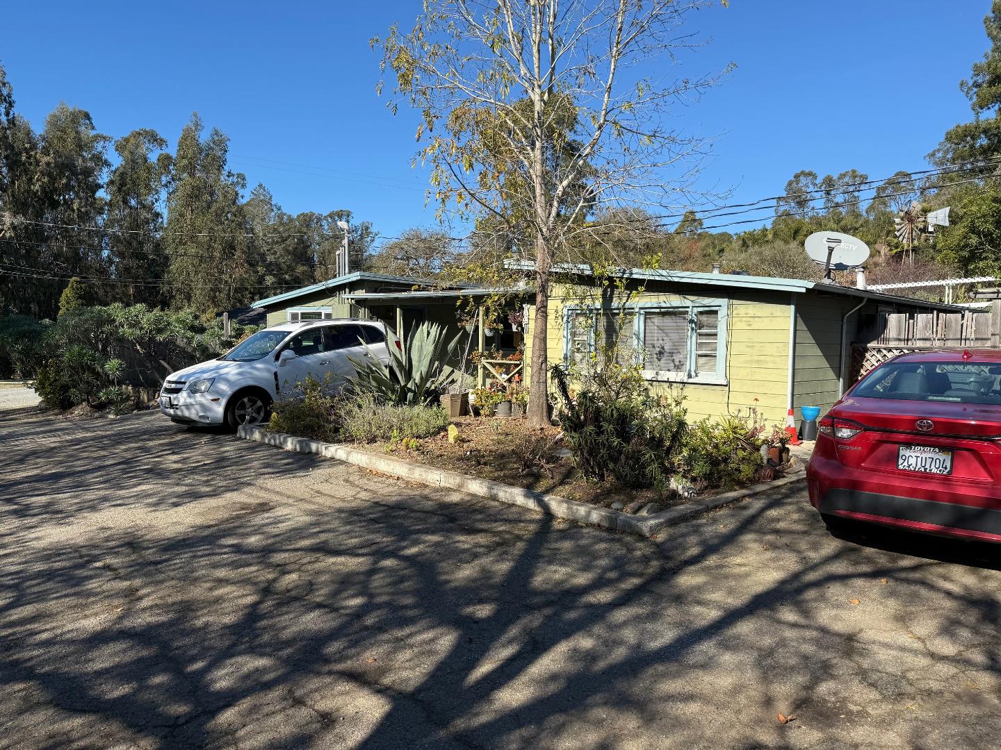 3460 Maplethorpe Lane