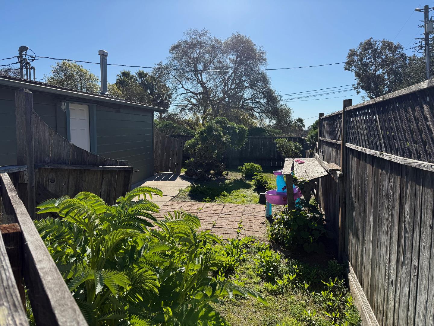 3460 Maplethorpe Lane