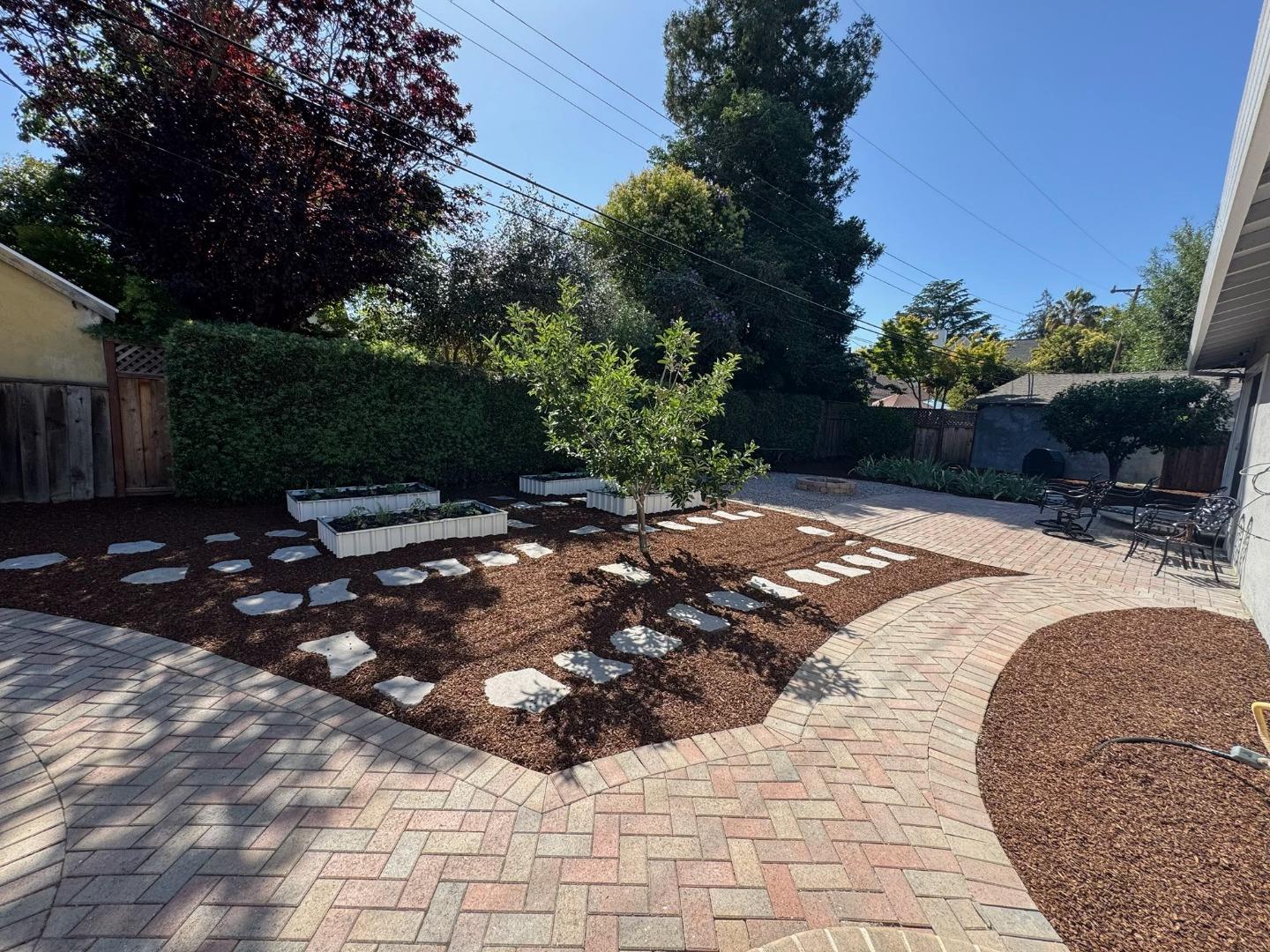 1711 Parkside Avenue