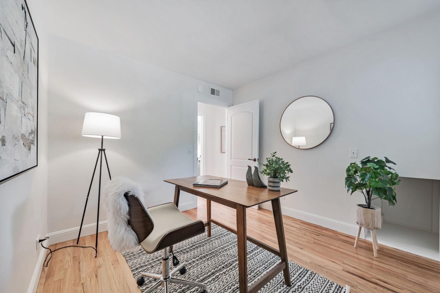 1711 Parkside Avenue