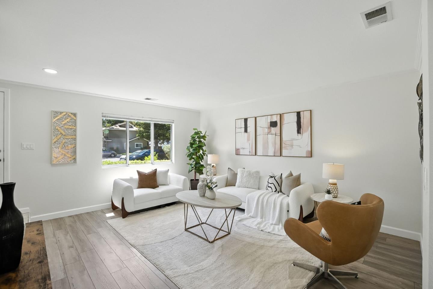 956 Deer Meadow Court