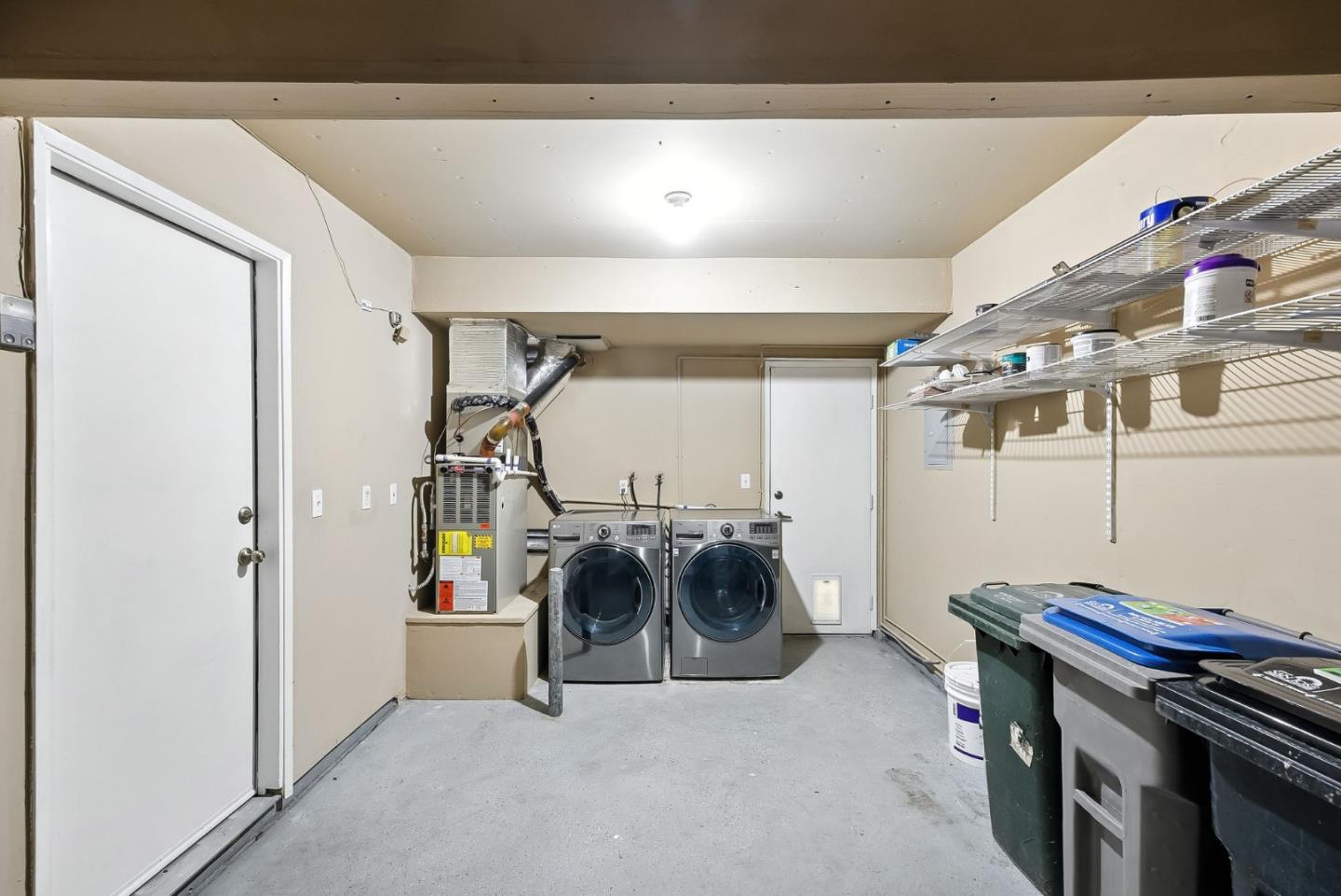956 Deer Meadow Court