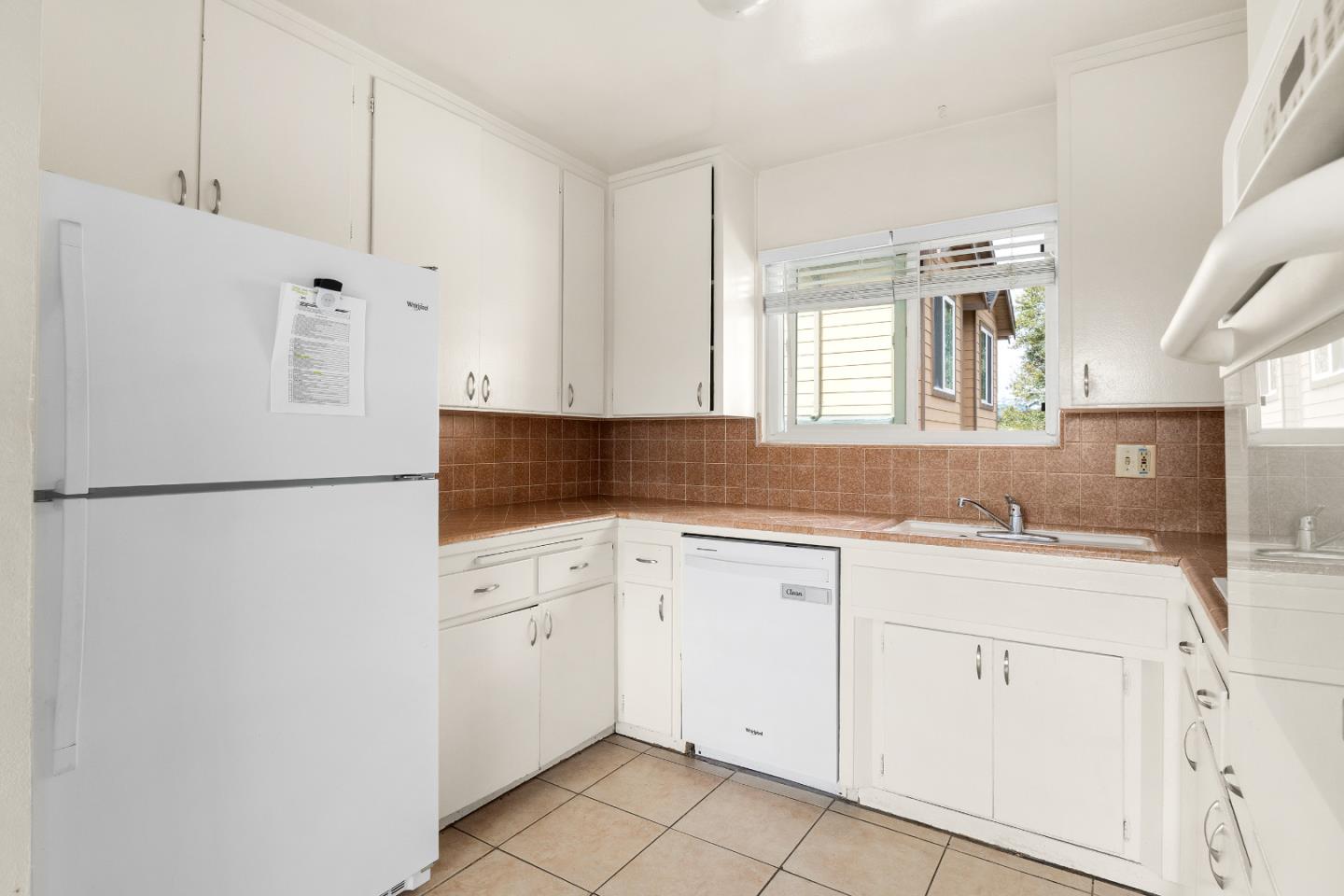 238 San Lorenzo Boulevard