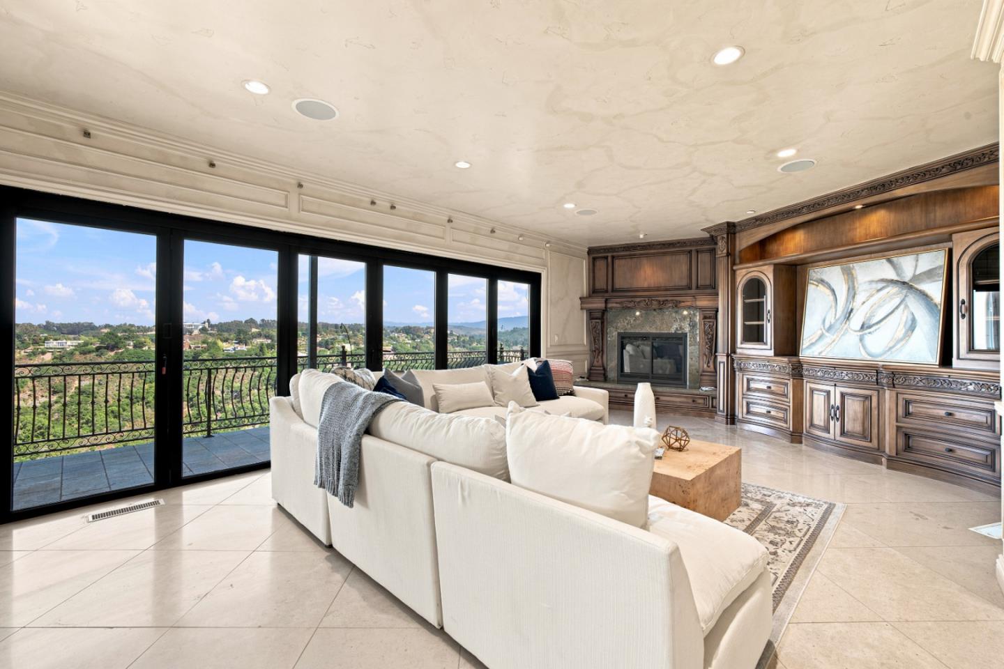 95 Southdown CT
