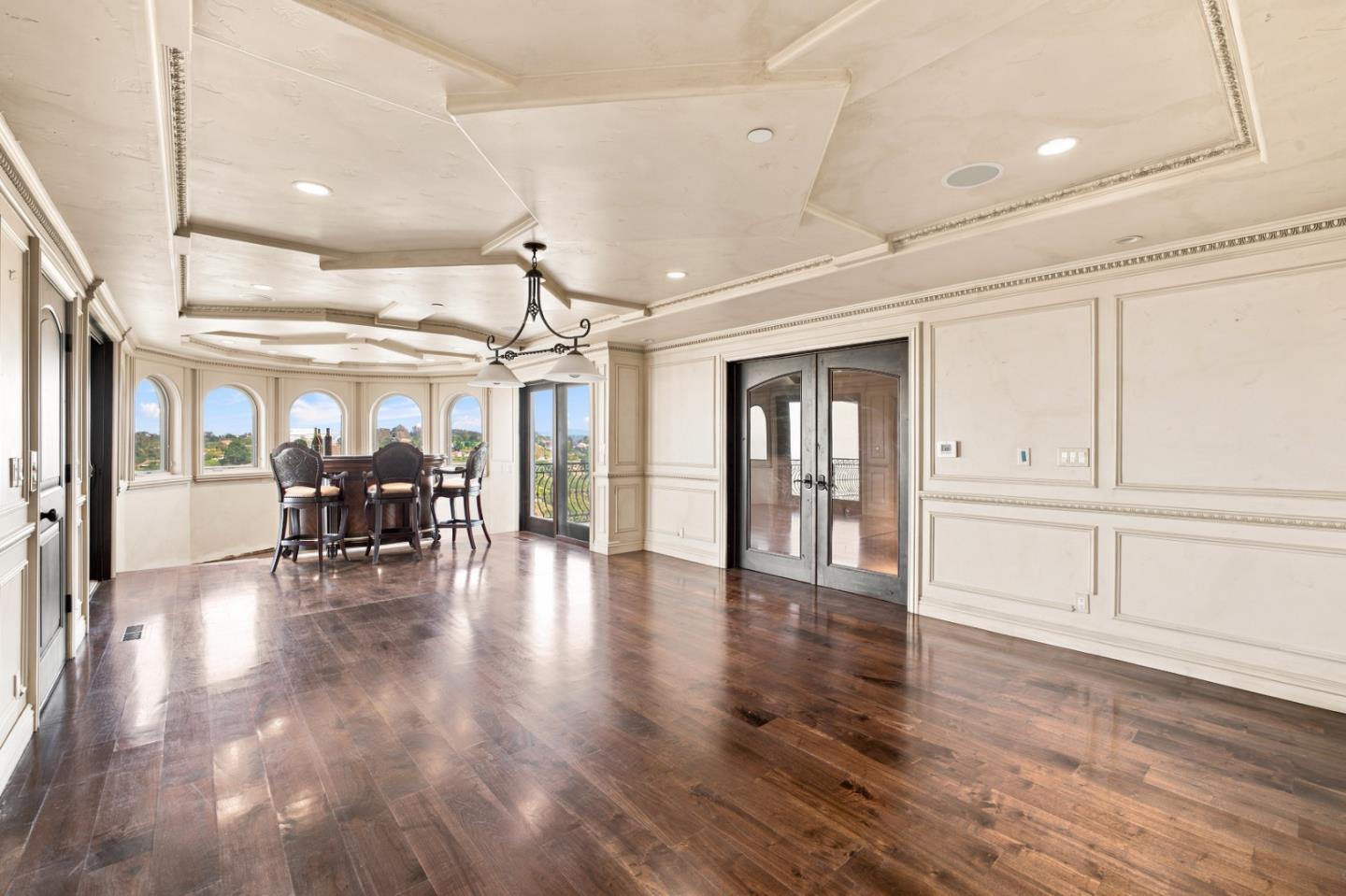 95 Southdown CT