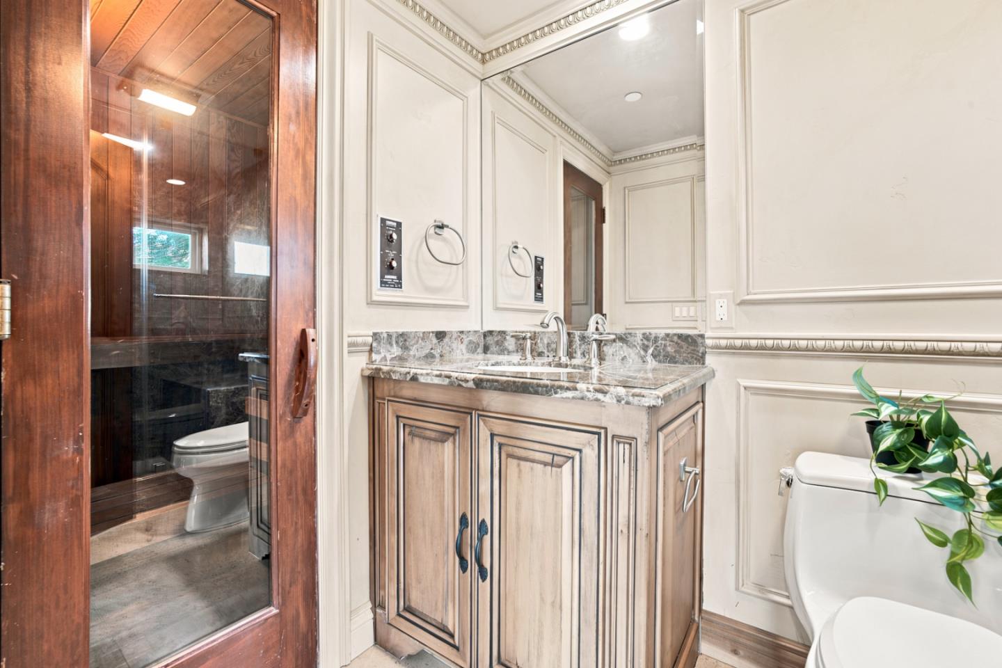 95 Southdown CT