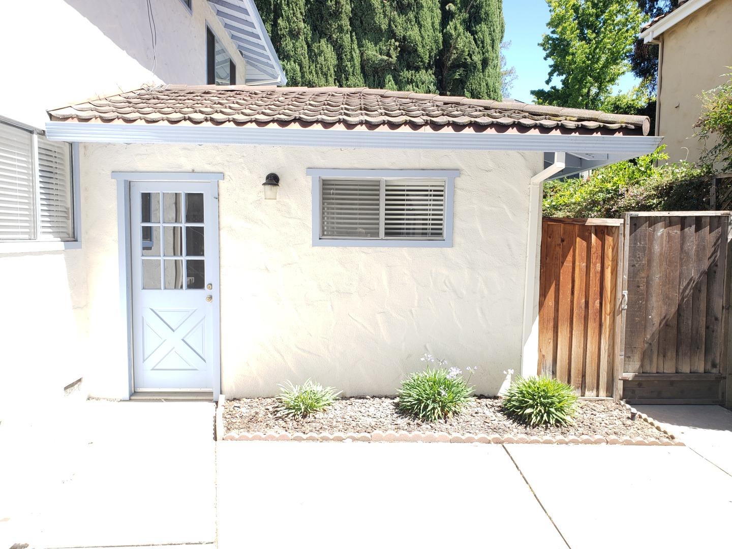 166 Michael DR