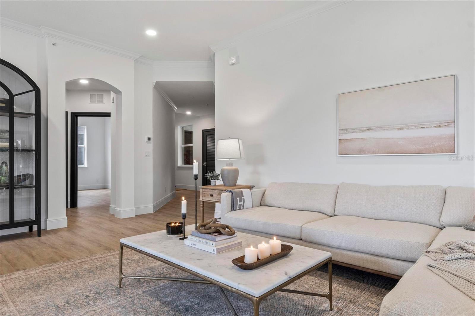 425 RIVERFRONT Unit: 104