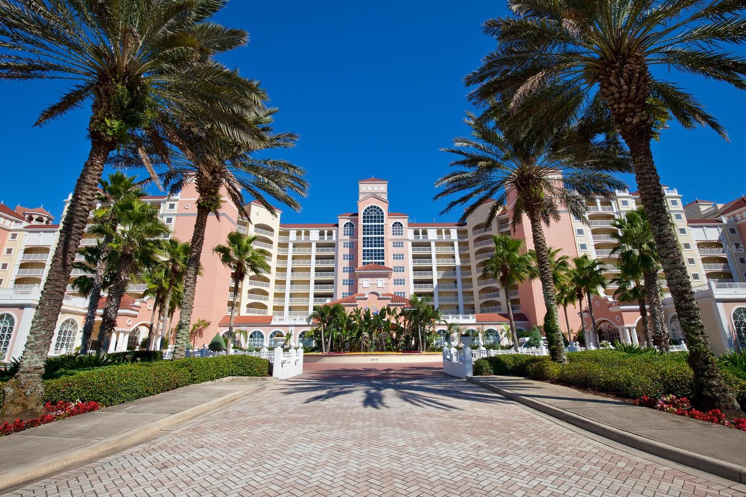200 OCEAN CREST DR #515