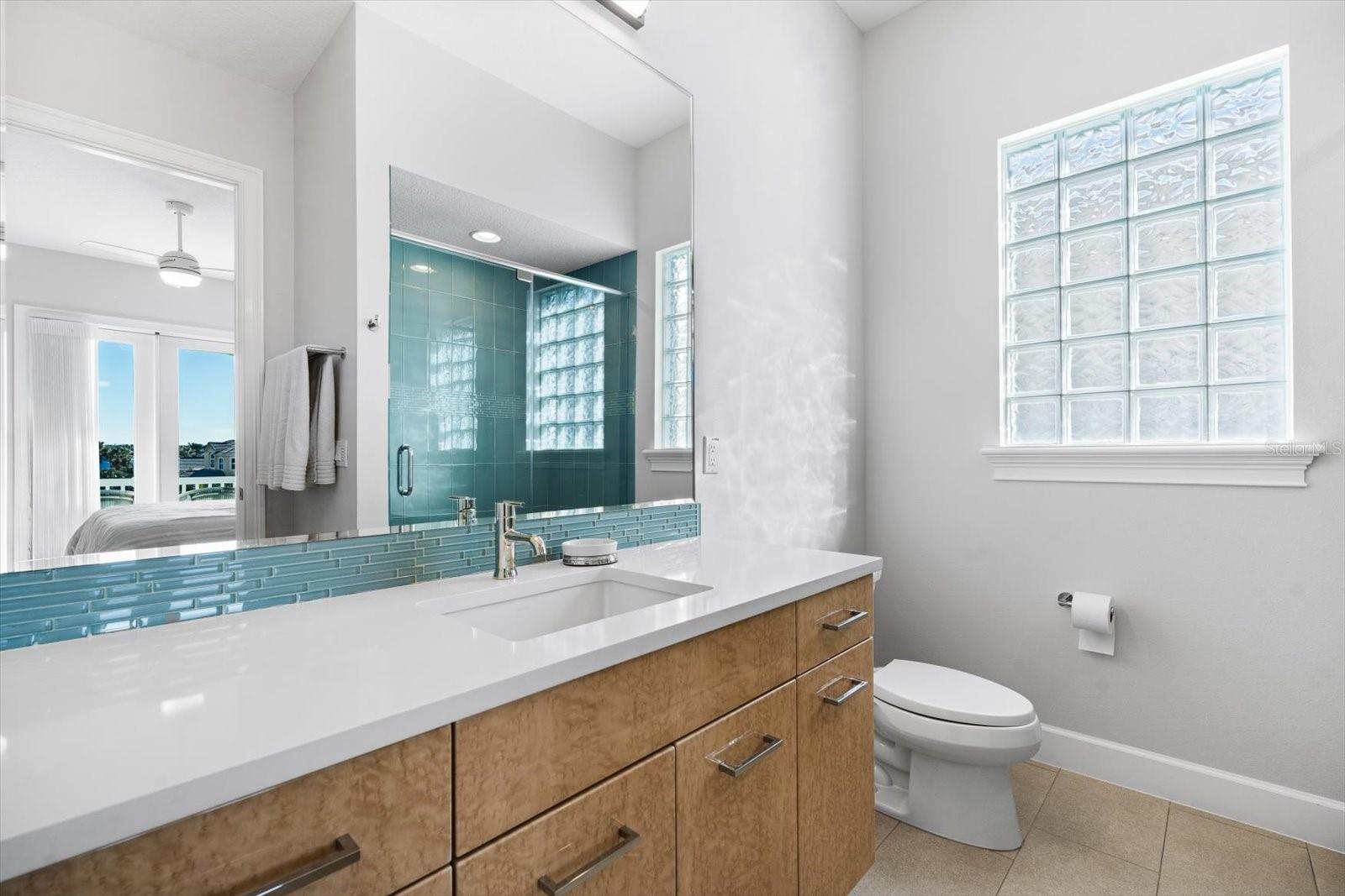 512 CINNAMON BEACH LN