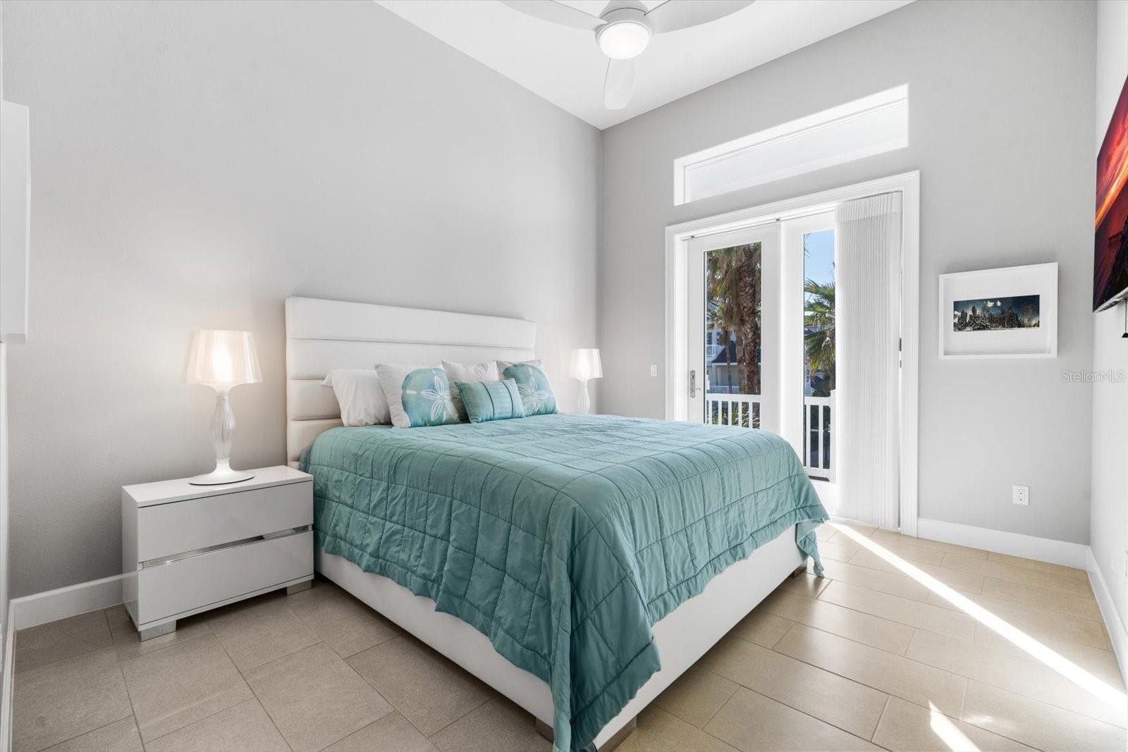 512 CINNAMON BEACH LN