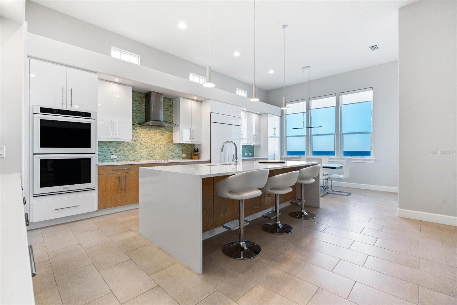 512 CINNAMON BEACH LN