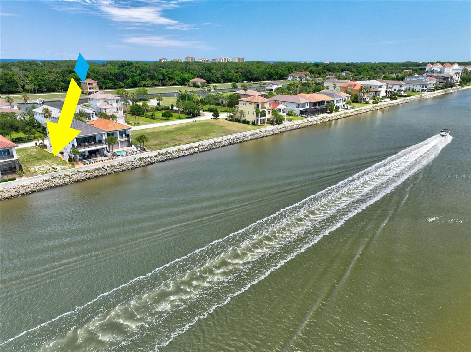 288 YACHT HARBOR DR
