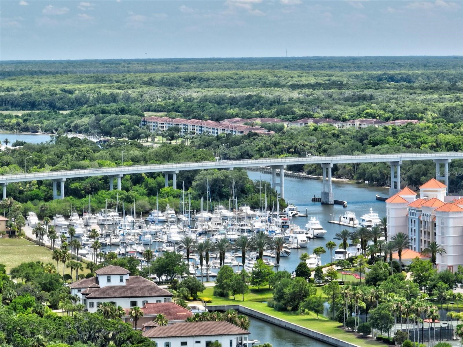 288 YACHT HARBOR DR