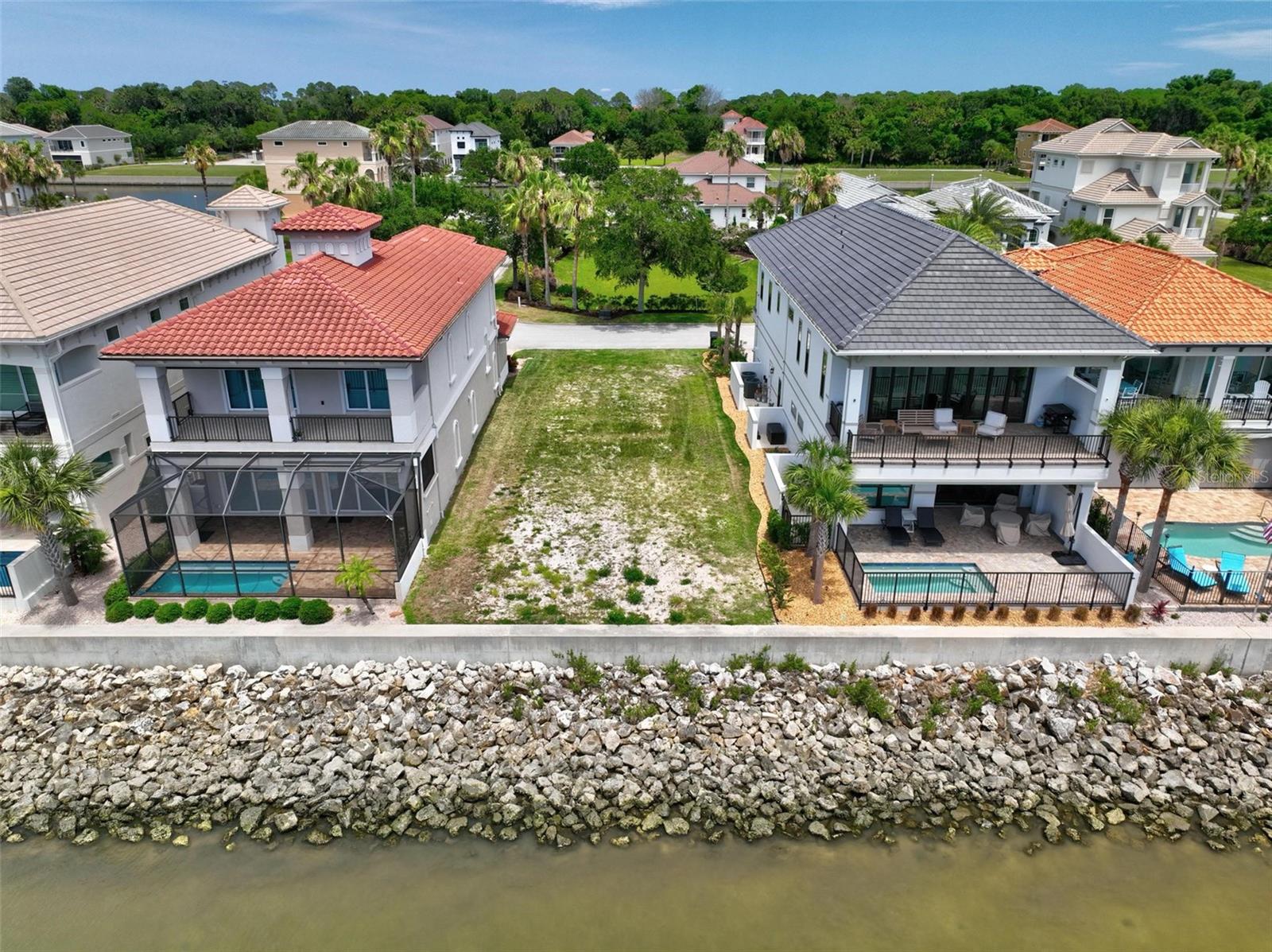 288 YACHT HARBOR DR