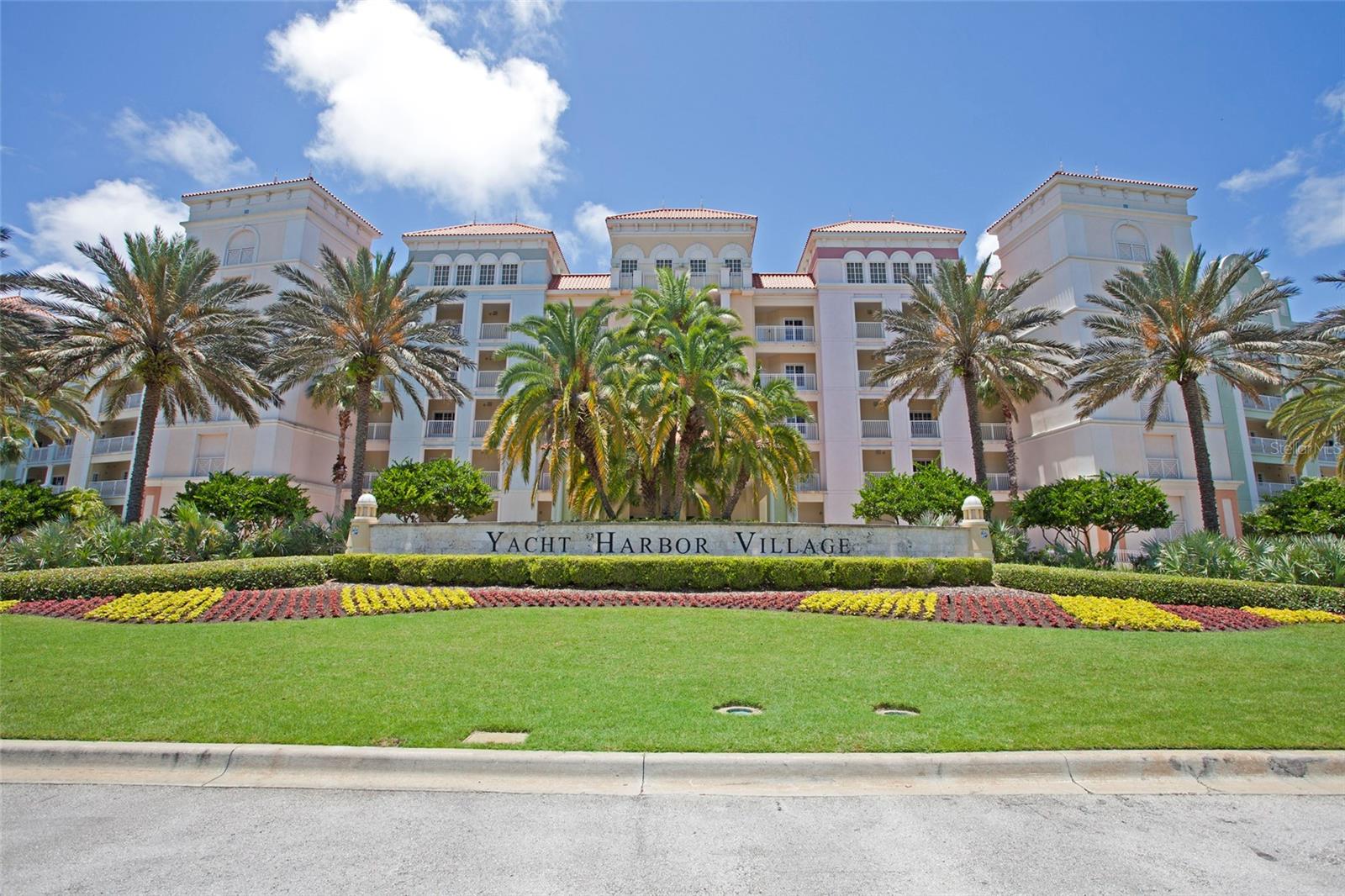 308 HARBOR VILLAGE PT N