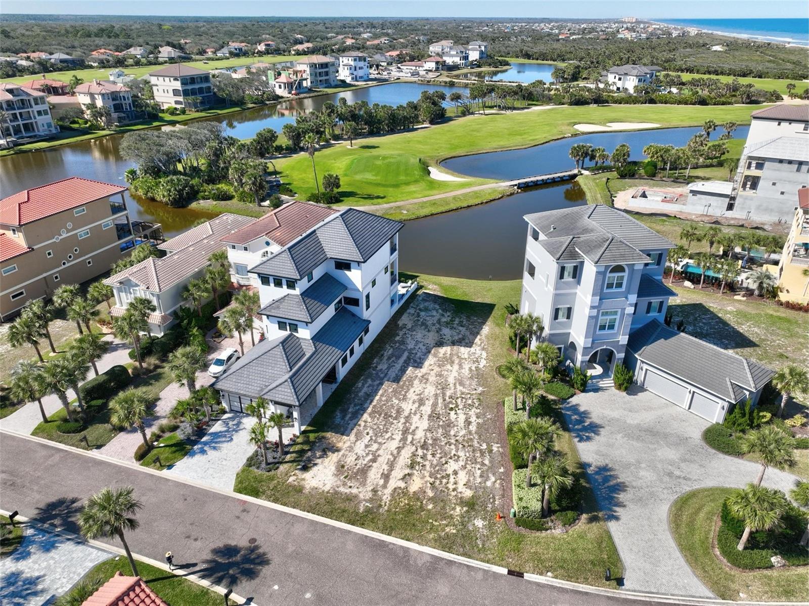 26 NORTHSHORE AVE