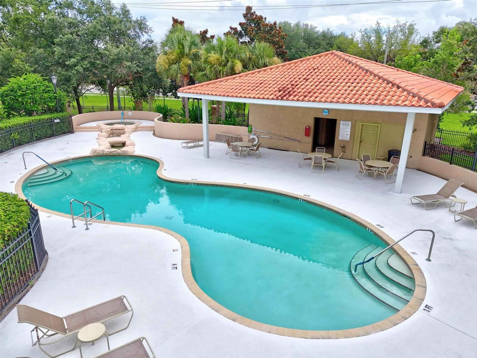 300 BELLA HARBOR CT #113