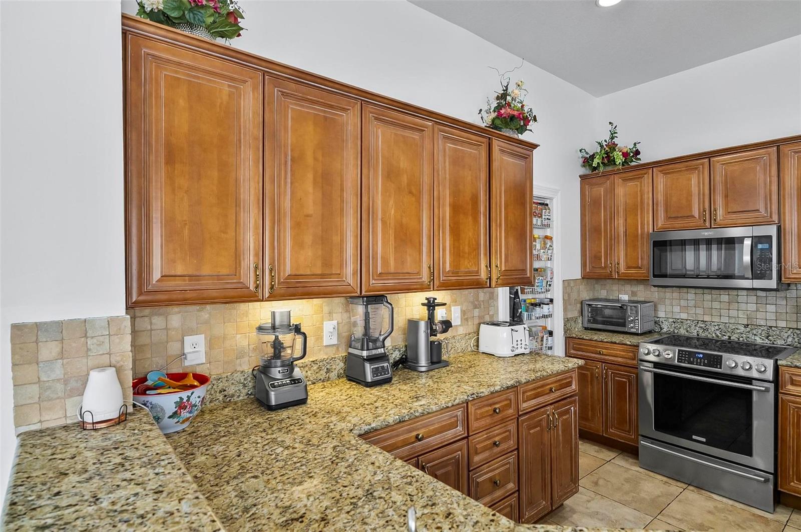 300 BELLA HARBOR CT #113