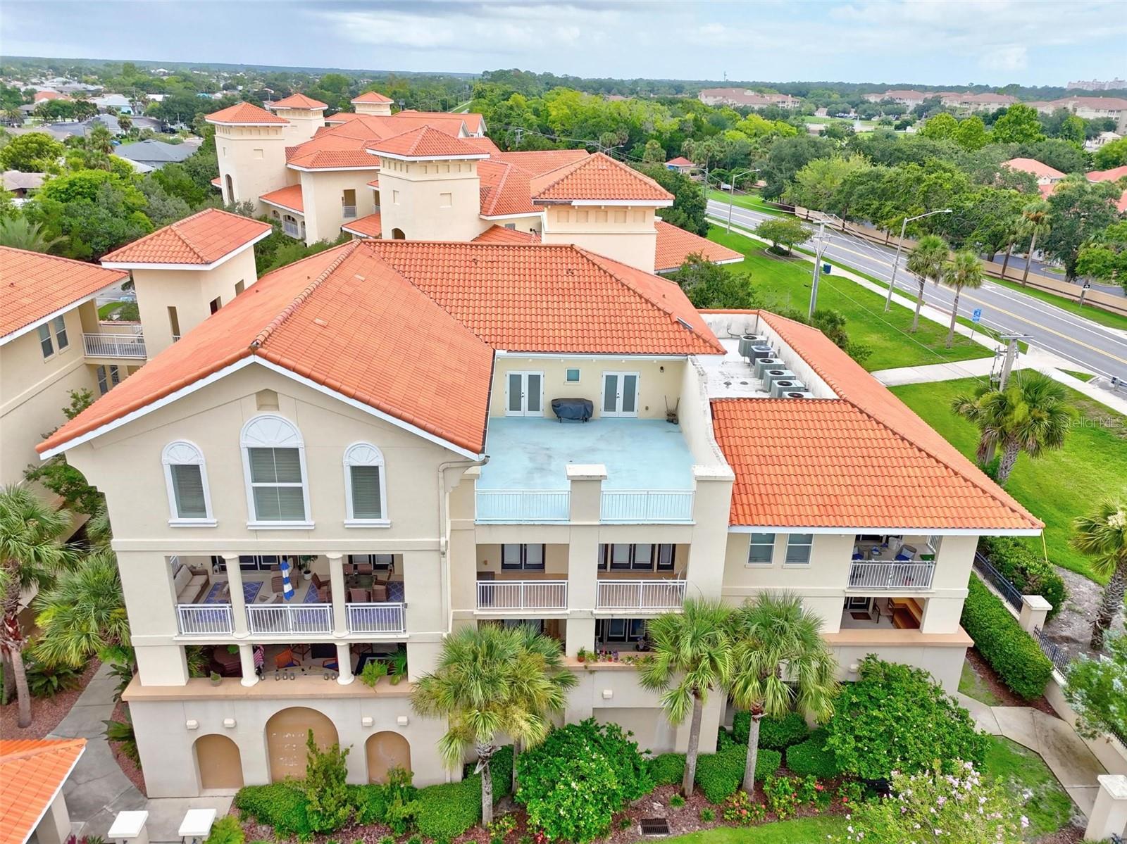 300 BELLA HARBOR CT #113