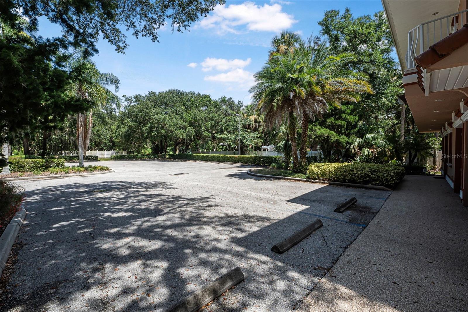 2 ARMAND BEACH DR #2B