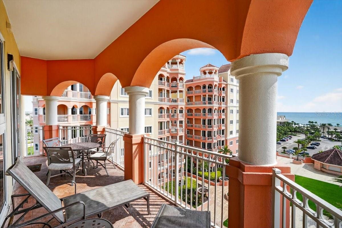 200 OCEAN CREST DR #646