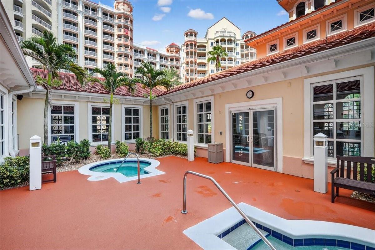 200 OCEAN CREST DR #646