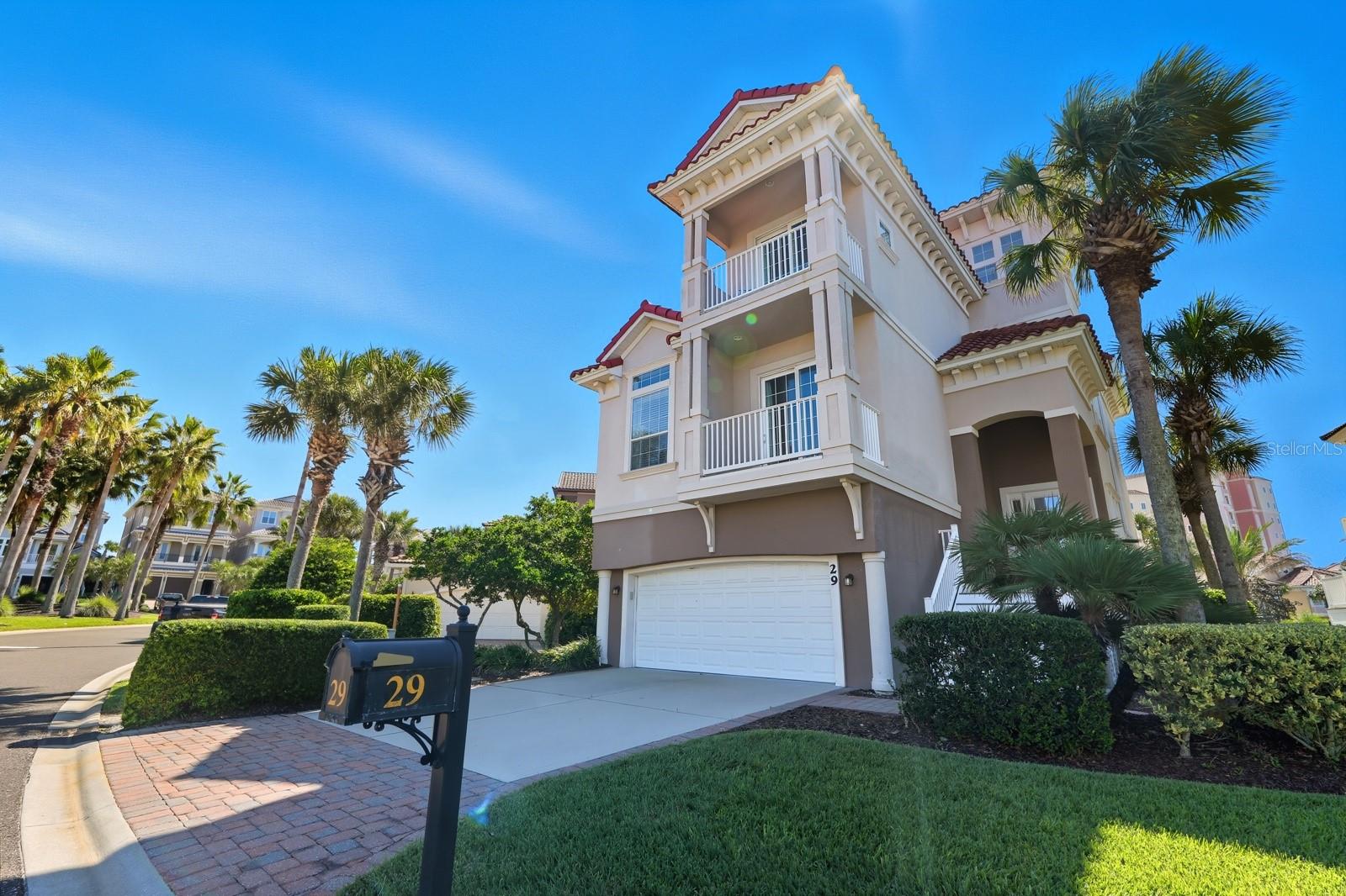29 NORTHSHORE AVE