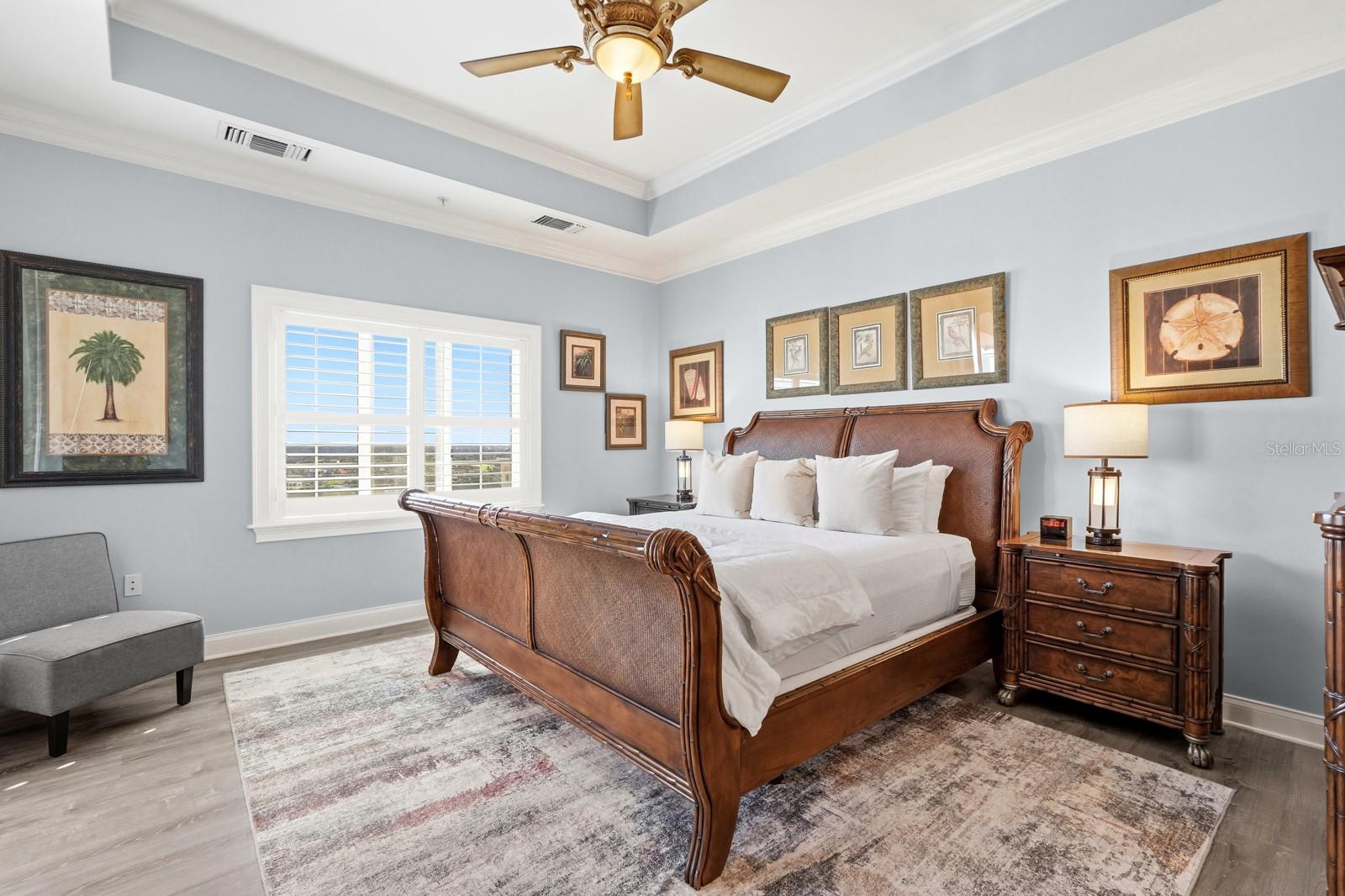 200 OCEAN CREST DR #843